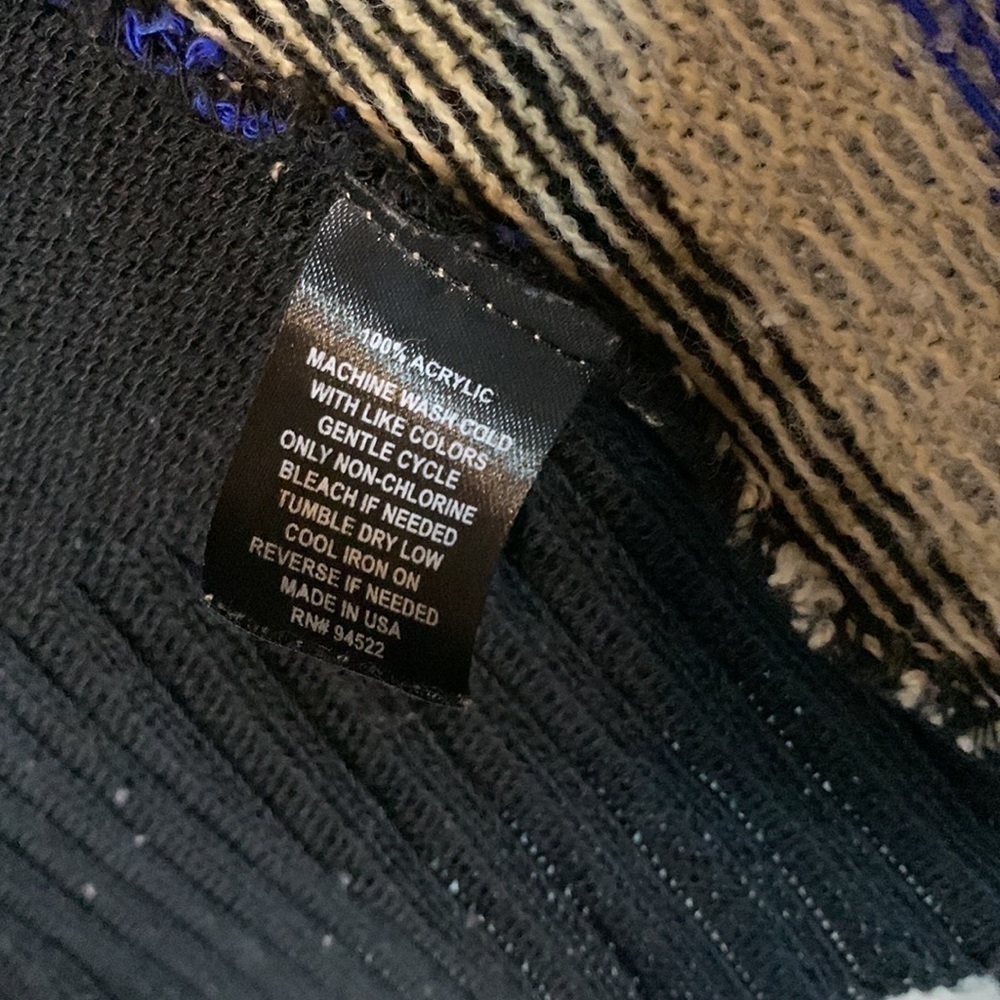 Say what? Cardigan - Picture 4 of 6